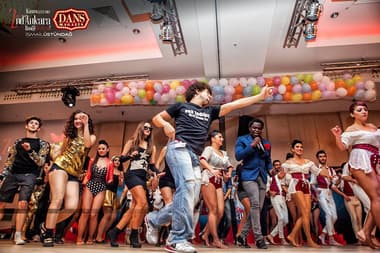 Crypto Dans Stüdyosu - Dans Gecesi Crypto Dans Stüdyosu - Dans Gecesi