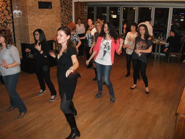Mürüvvet Line Dance - Dans Gecesi - 3. Fotoğraf Mürüvvet Line Dance - Dans Gecesi - 3. Fotoğraf