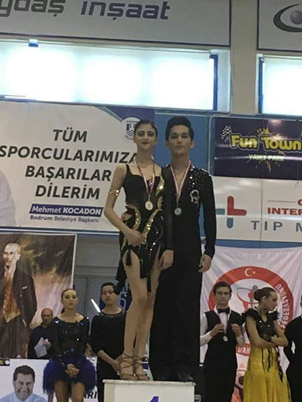 Emir Kaya Dans Okulu - Dans Gecesi - 17. Fotoğraf Emir Kaya Dans Okulu - Dans Gecesi - 17. Fotoğraf