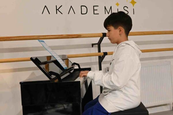 Lamia Dans ve Sanat Akademi - 11. Fotoğraf
